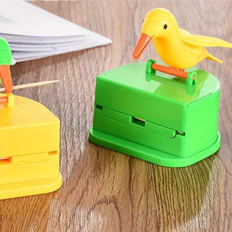 Automatic toothpick dispenser