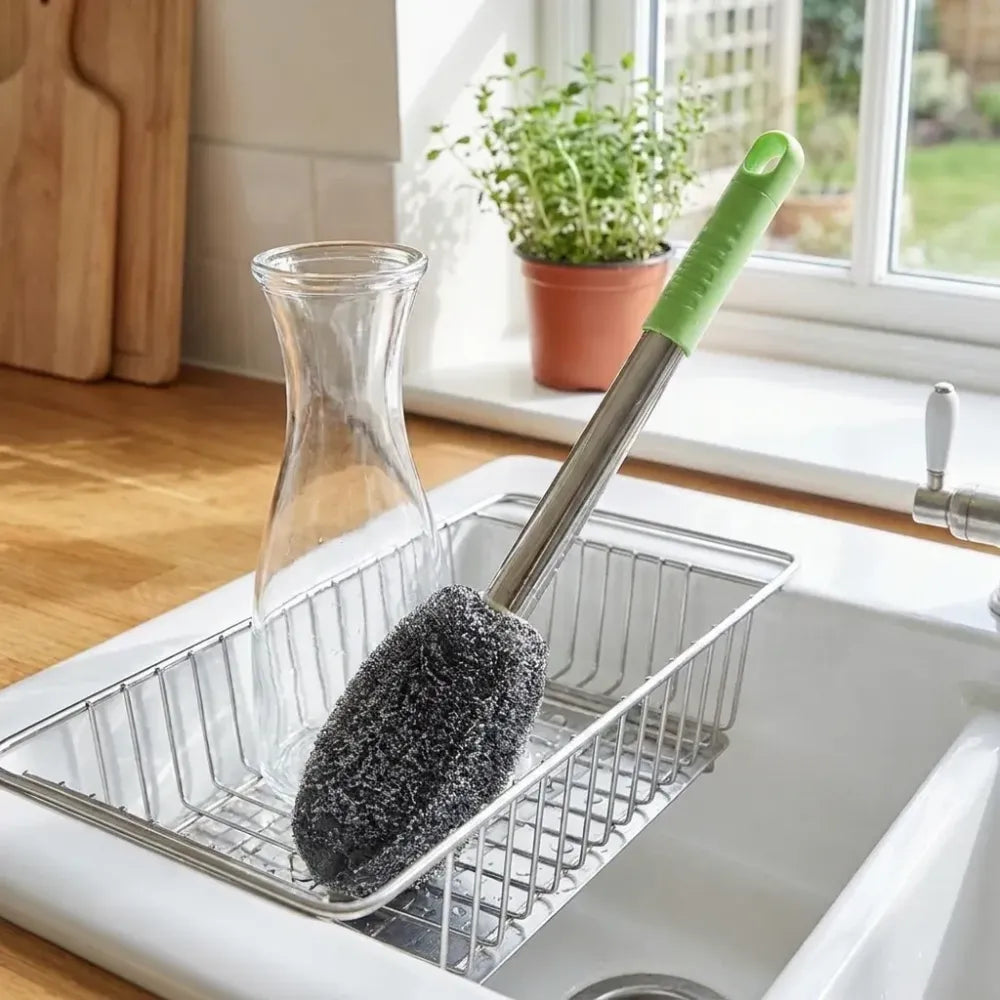 Deep clean bottle brush