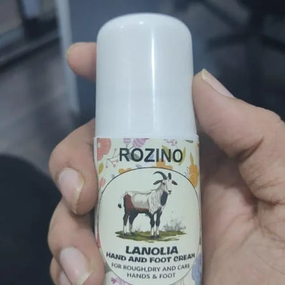 Dry skin rescue roller