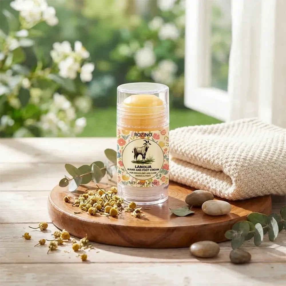Dry skin soothing roll-on