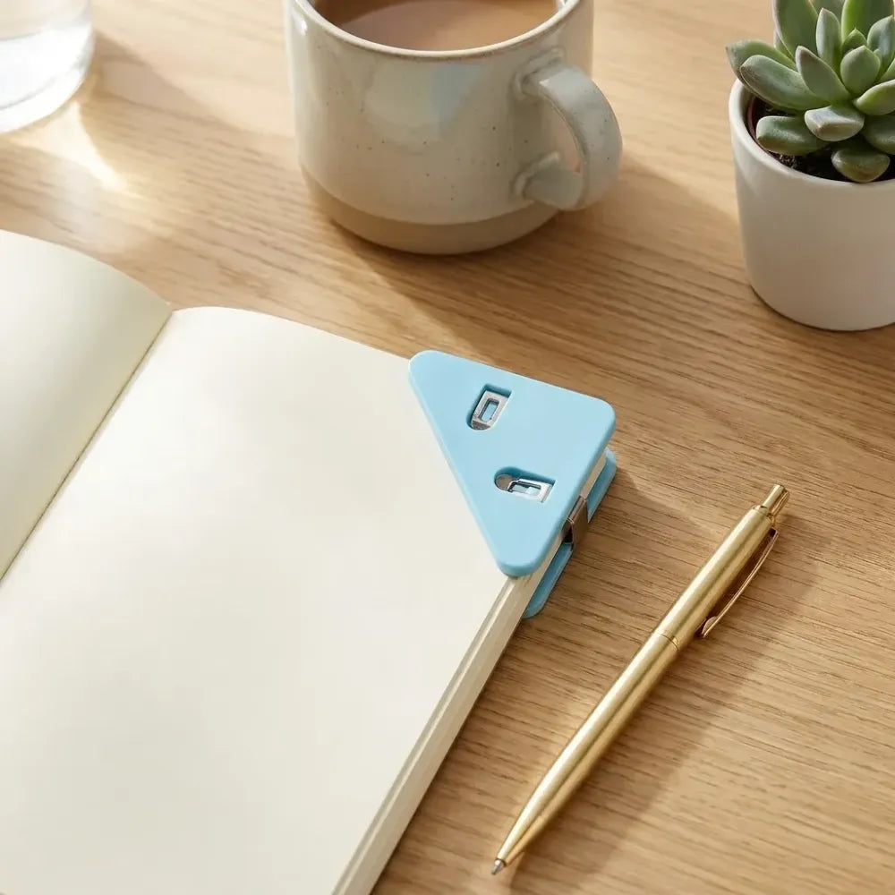 Durable triangle paper clips - office