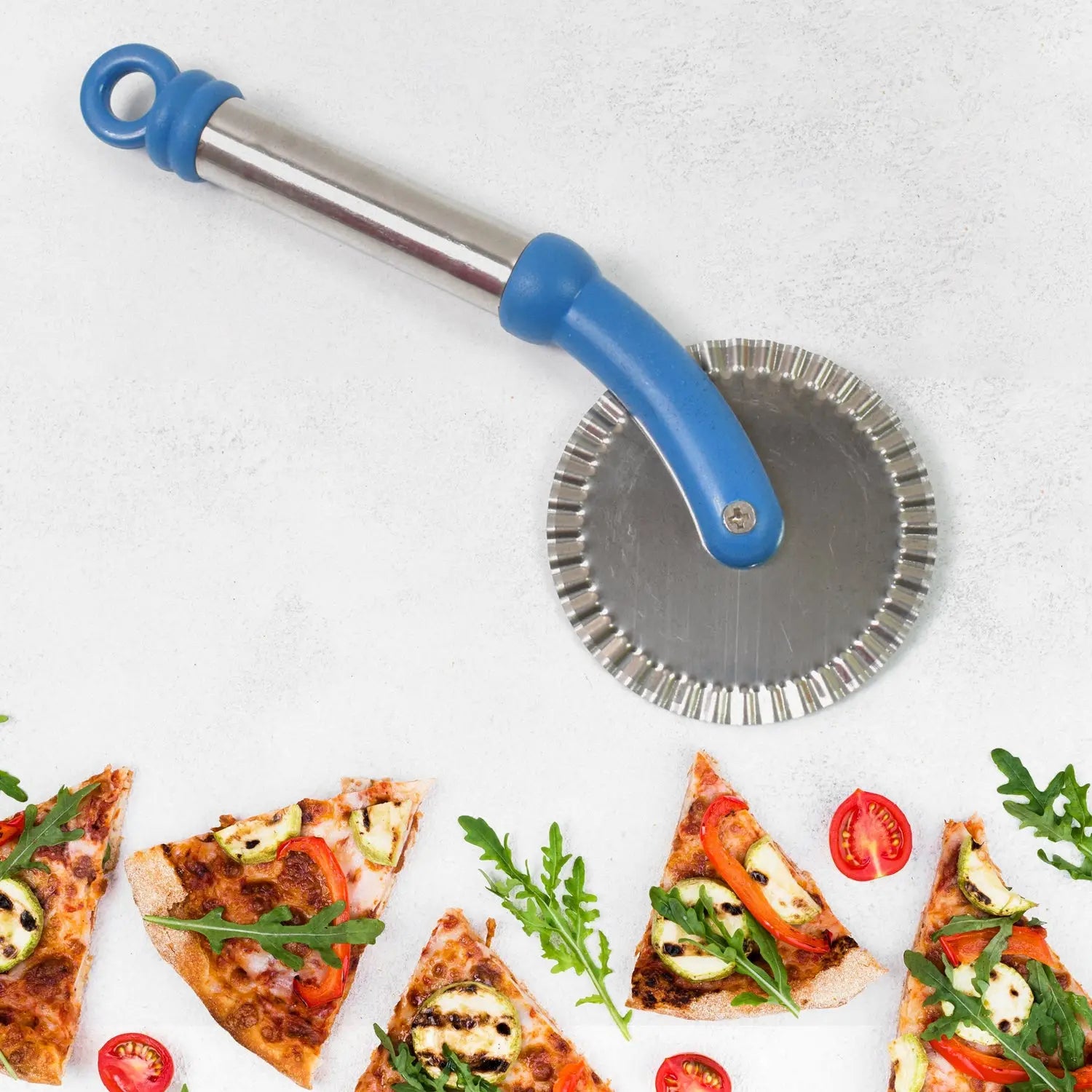 Stainless curly pizza cutter