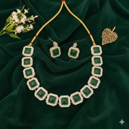 Emerald green choker set - jeweller set