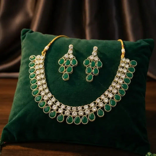 Emerald green kundan necklace set - jeweller set