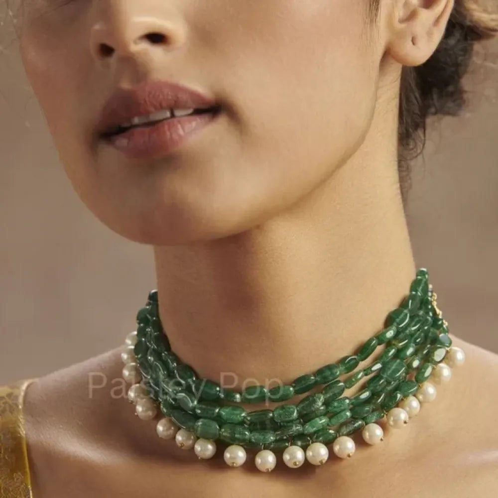 Emerald-green pearl accent necklace set
