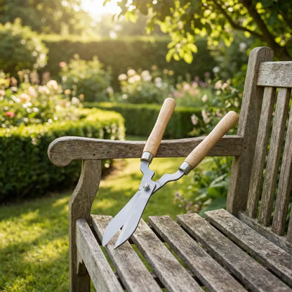 Ergonomic wooden hedge shears - garden