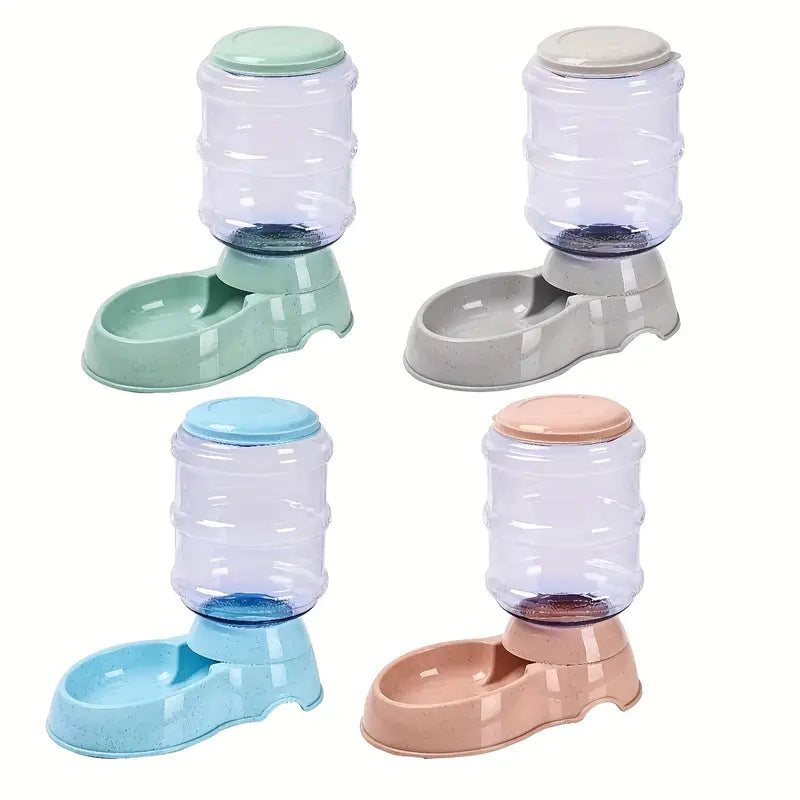 Automatic pet water dispenser
