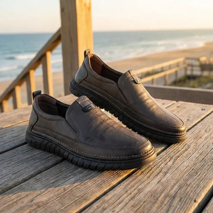 Fashion-forward lightweight shoes - footwear
