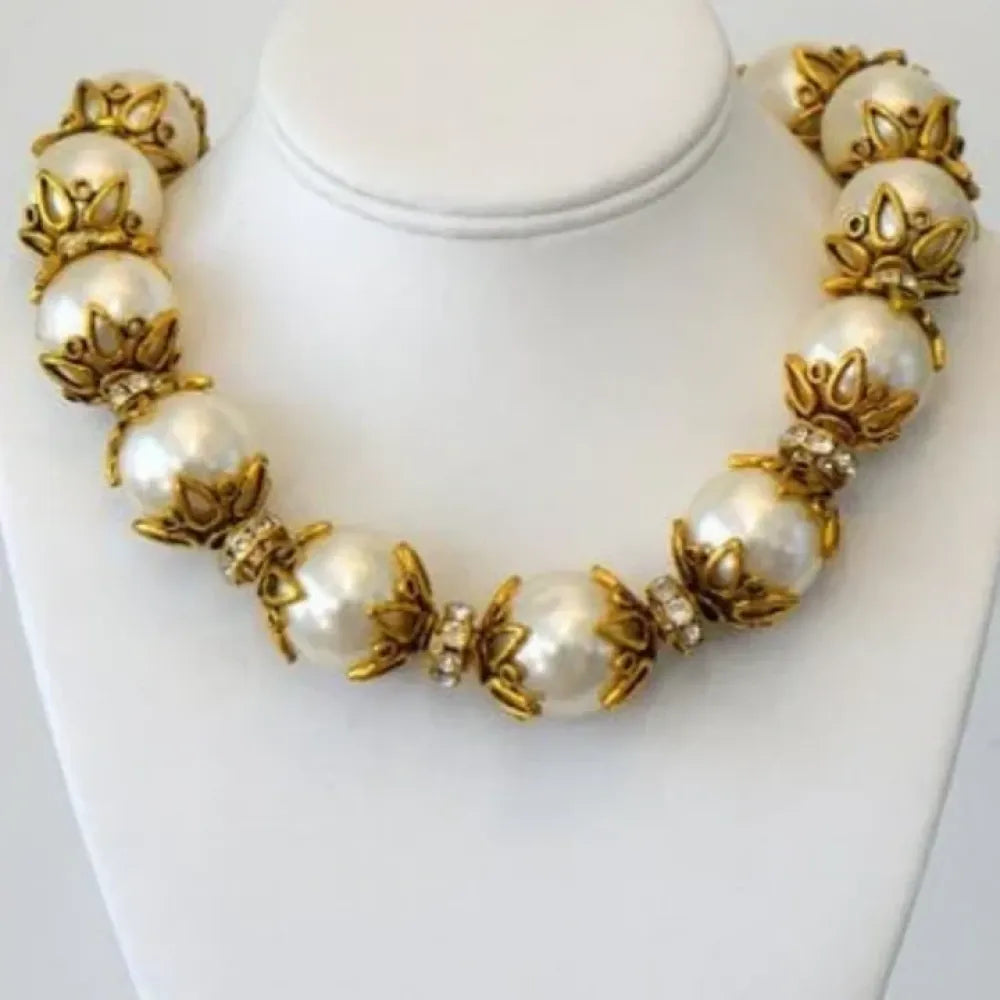Filigree pearl beaded necklace set