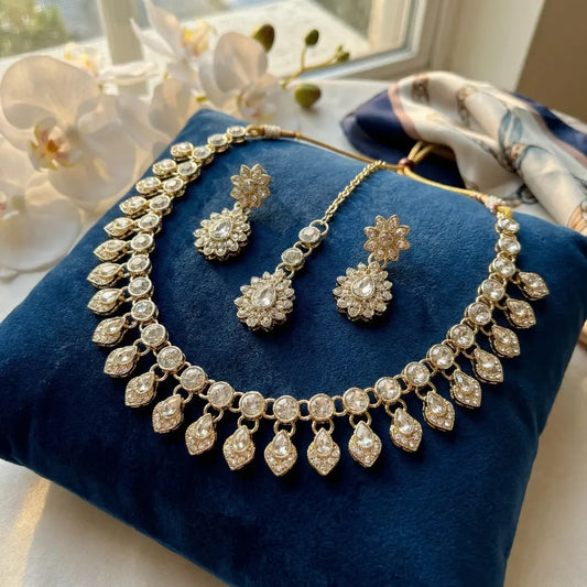 Floral kundan jewelry set – 3 pcs - jeweller set