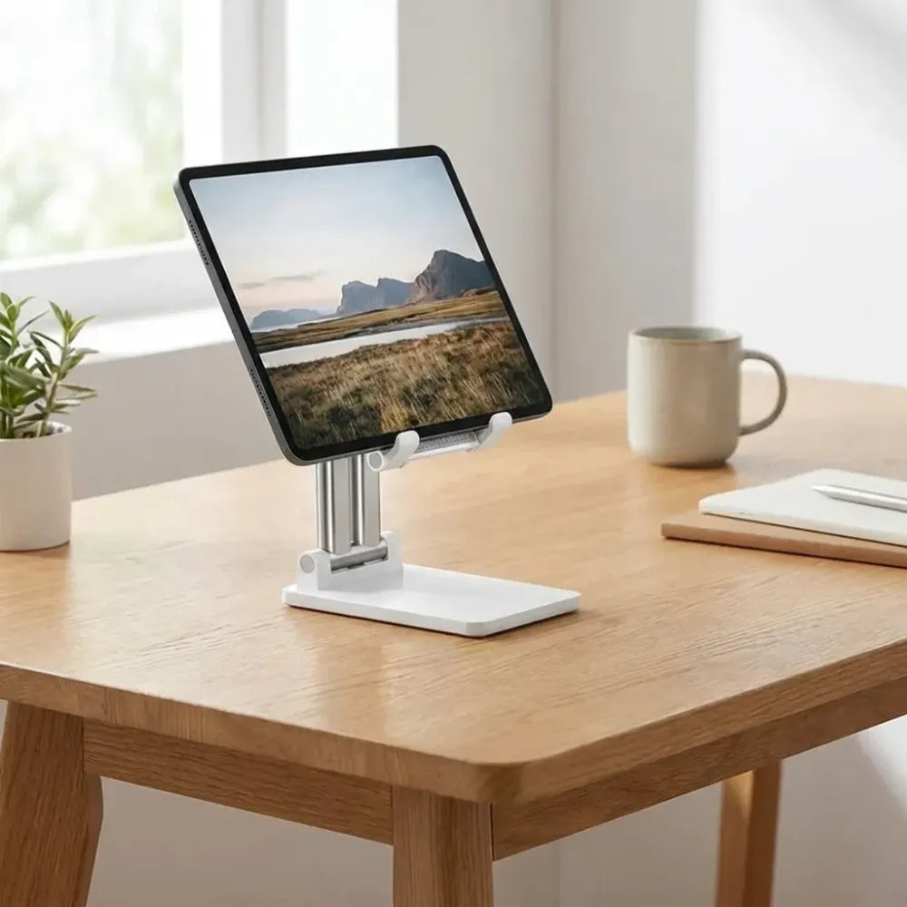 Foldable desktop phone stand