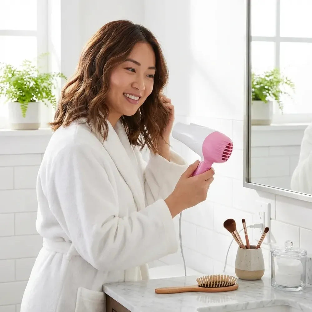 Foldable travel hair dryer - electronics