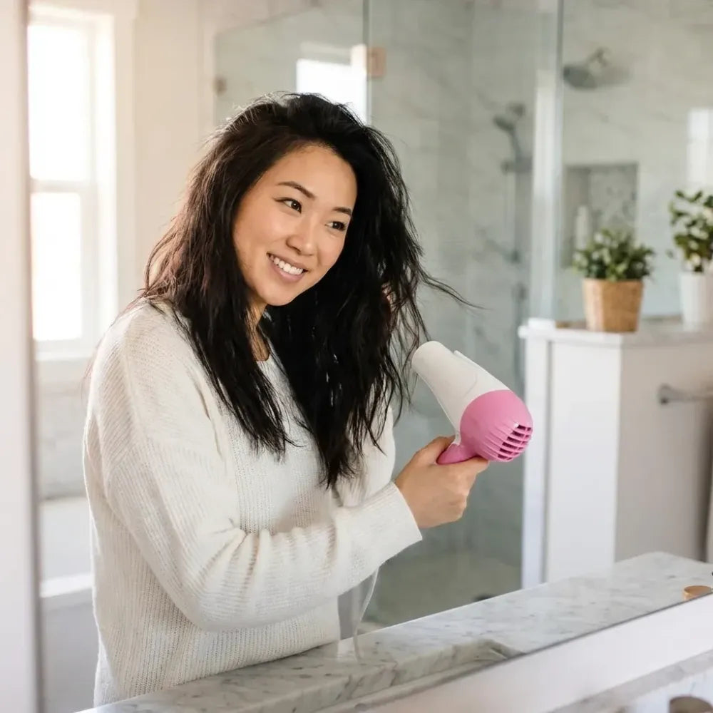 Foldable travel hair dryer - electronics