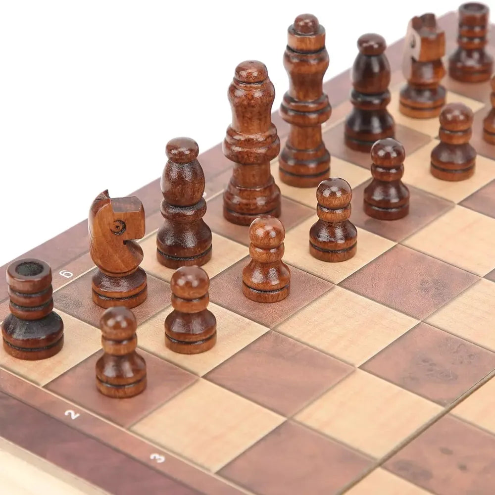 Foldable wooden chess set - toys