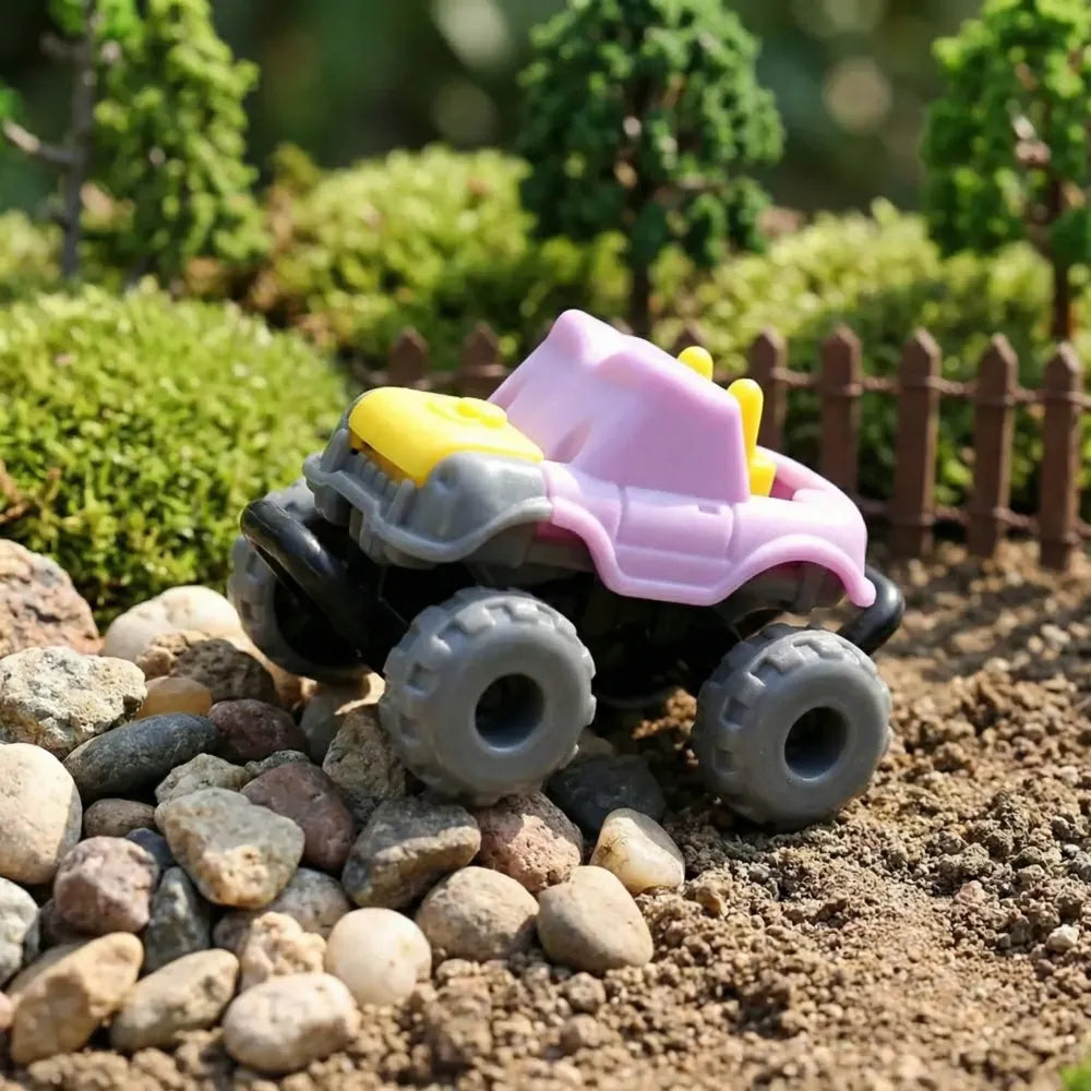 Friction-powered monster truck set - toys