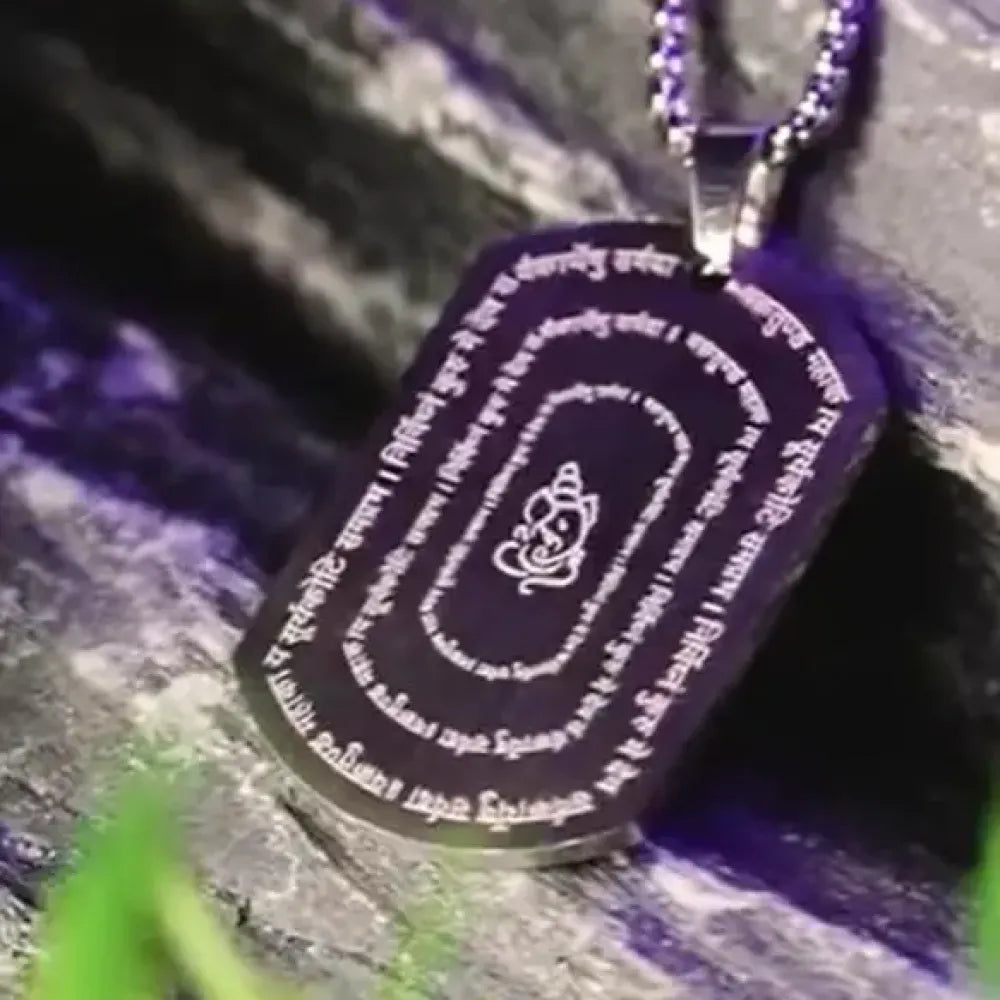 Ganpati shlok pendant chain