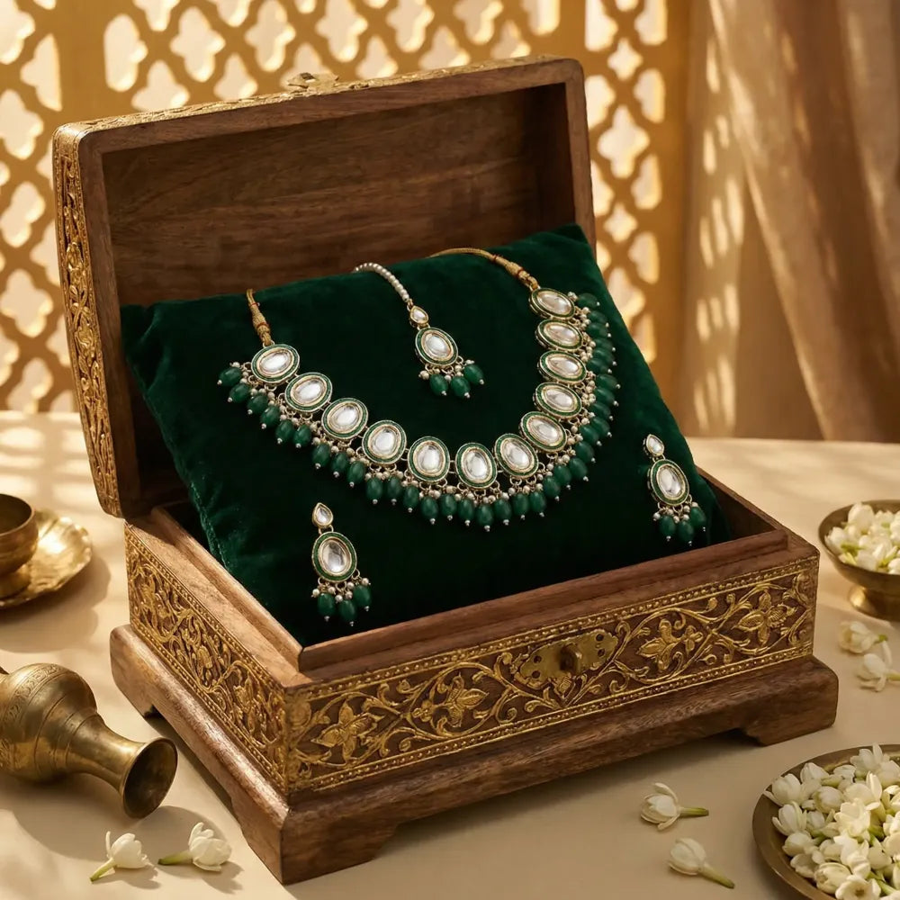 Green meenakari & kundan necklace set - jeweller set