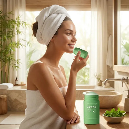 Green tea purifying clay stick mask