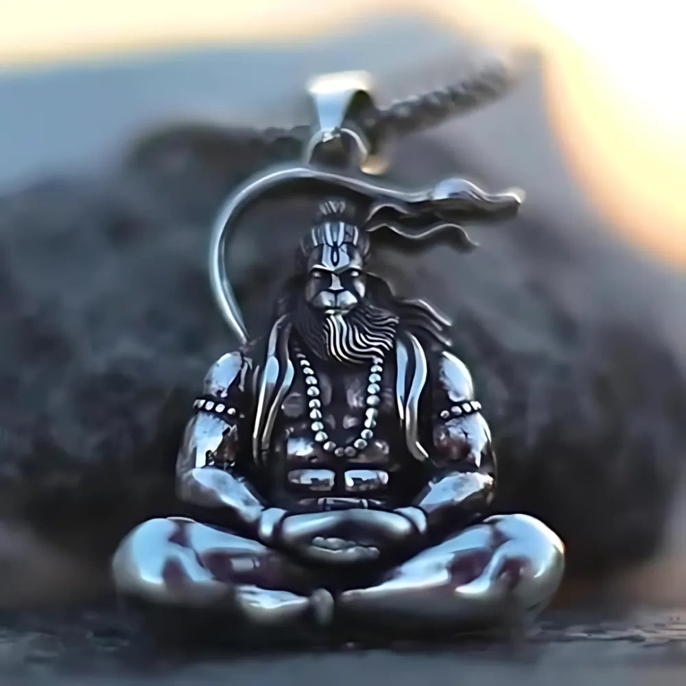 Hanuman silver locket with chain