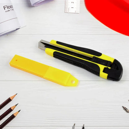 Heavy duty cutter knife - hardware fittings
