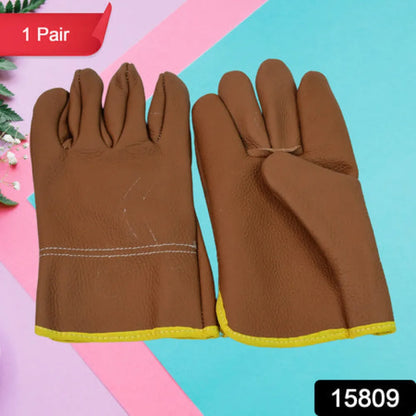 Heavy-duty garden gloves