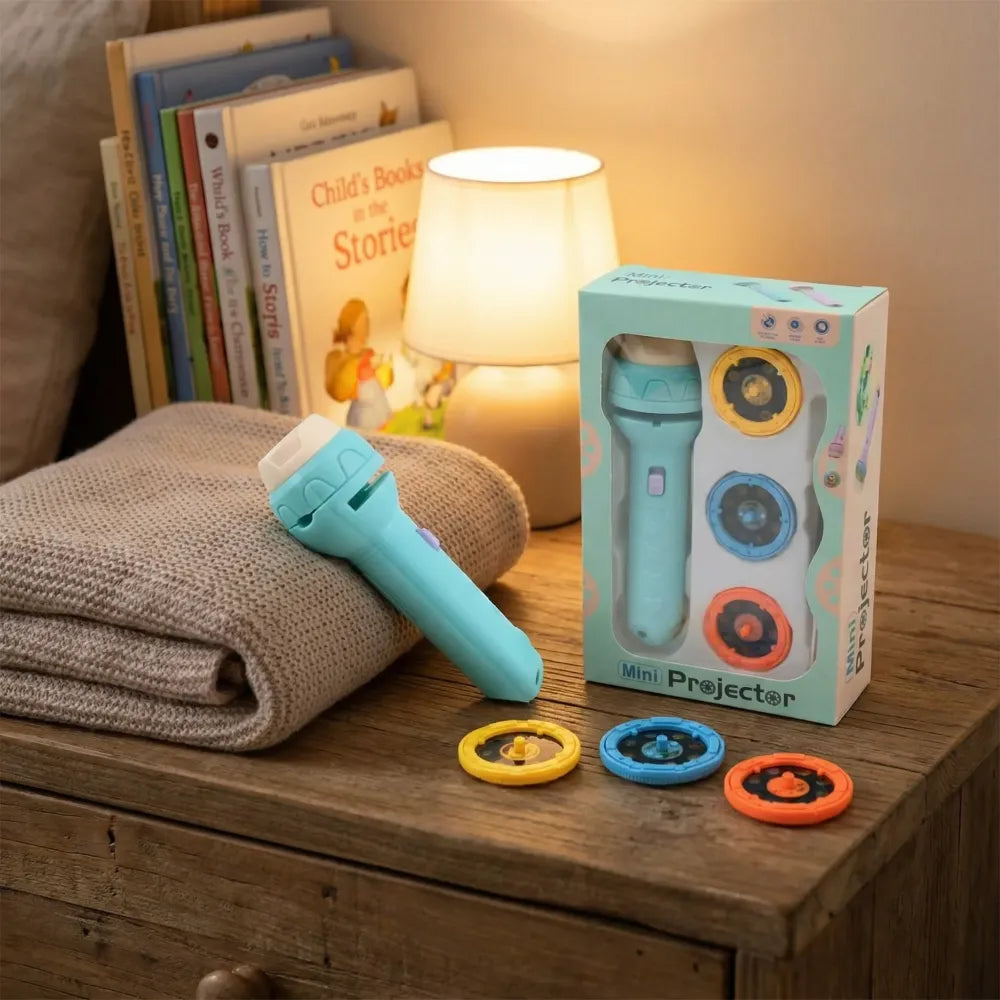 Kids’ mini projector torch - toys