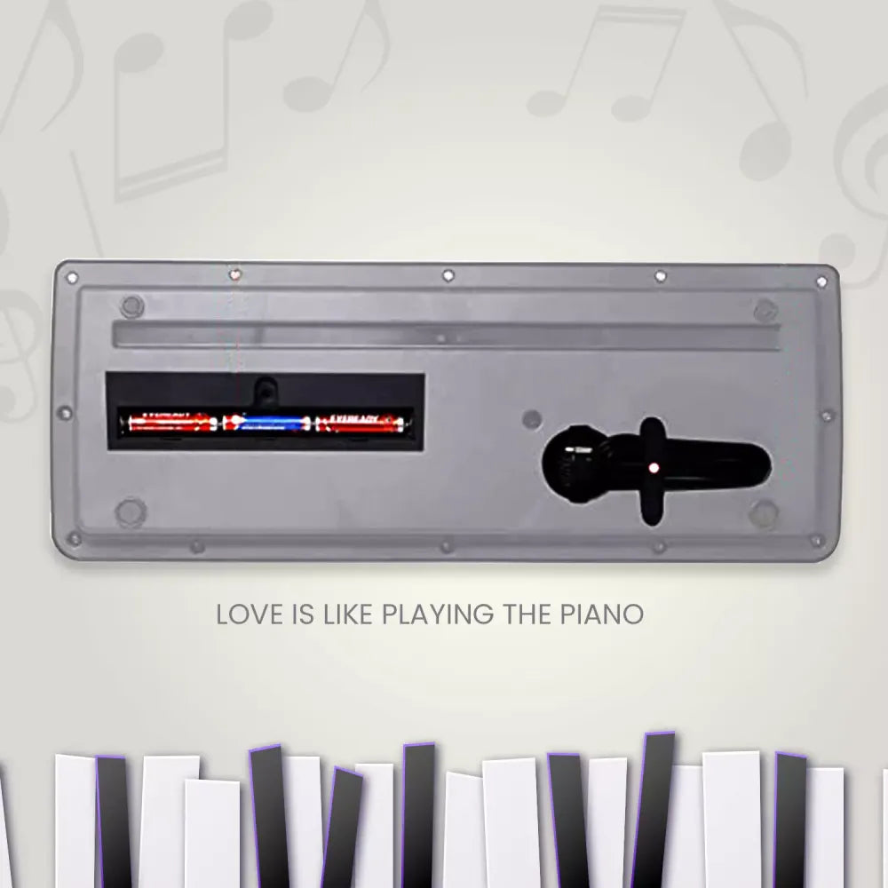 Kids’ piano keyboard toy