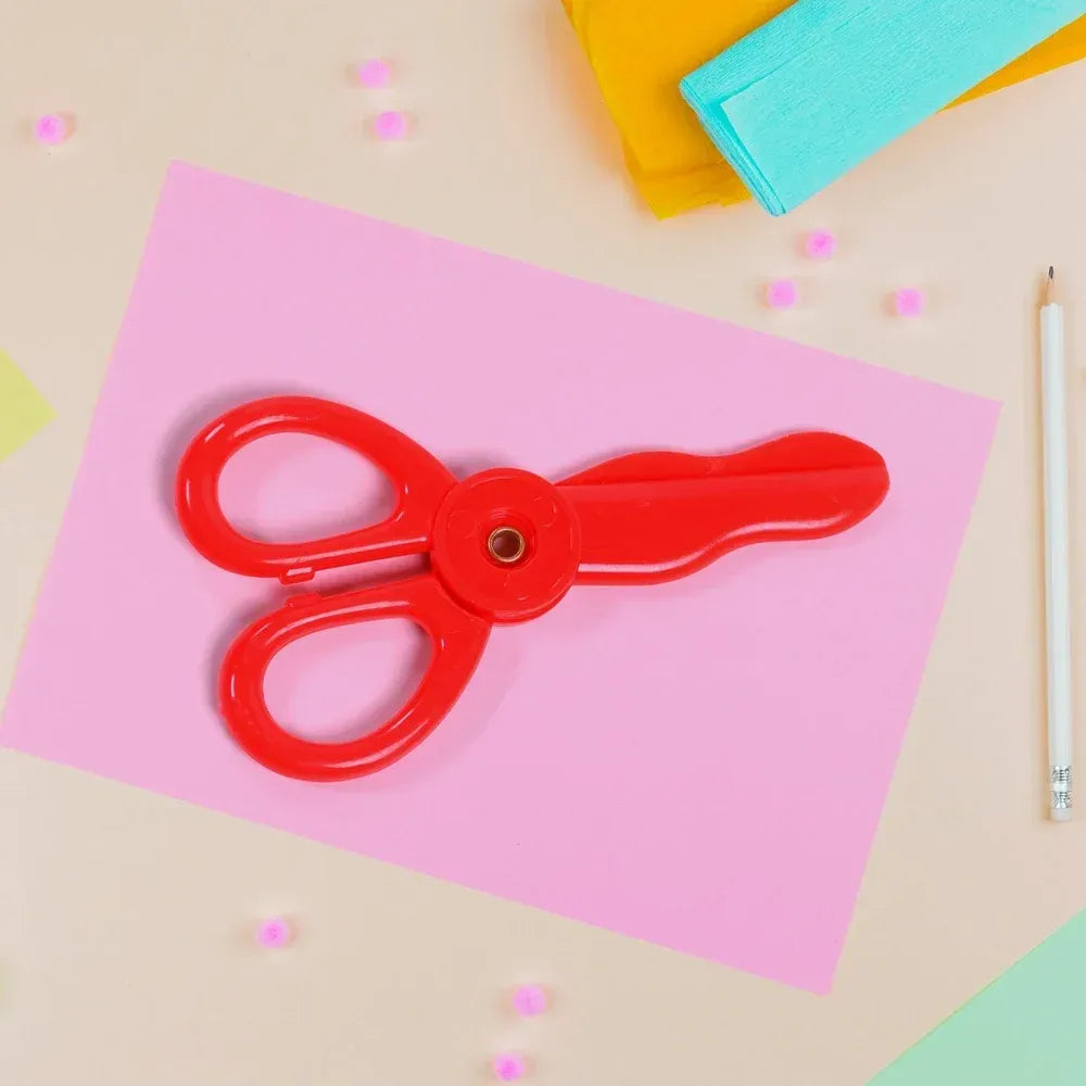 Kids’ safety training scissors