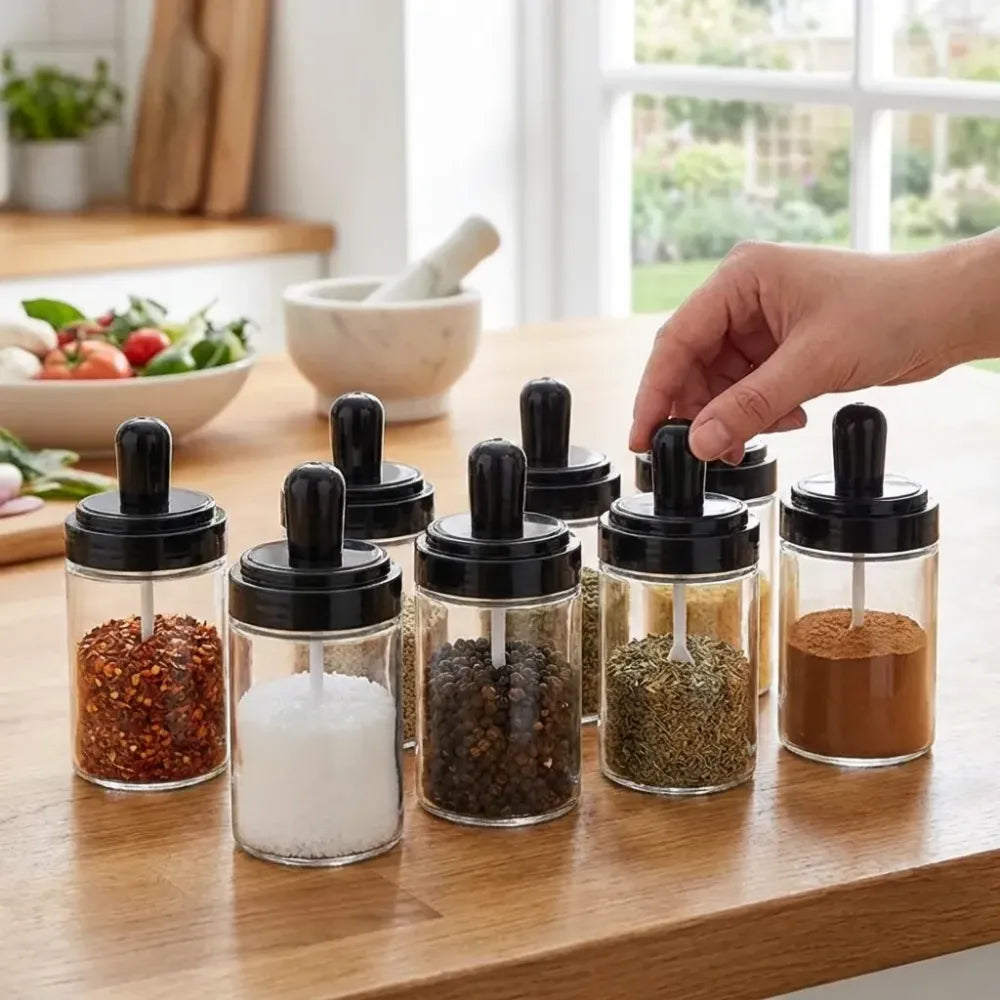 Leak-proof glass spice jar - kitchen tool