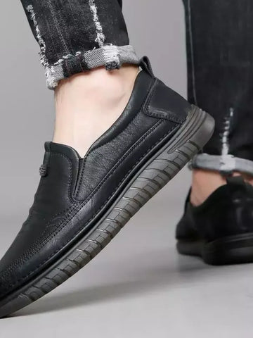 Lightweight Daily Wear Sneakers