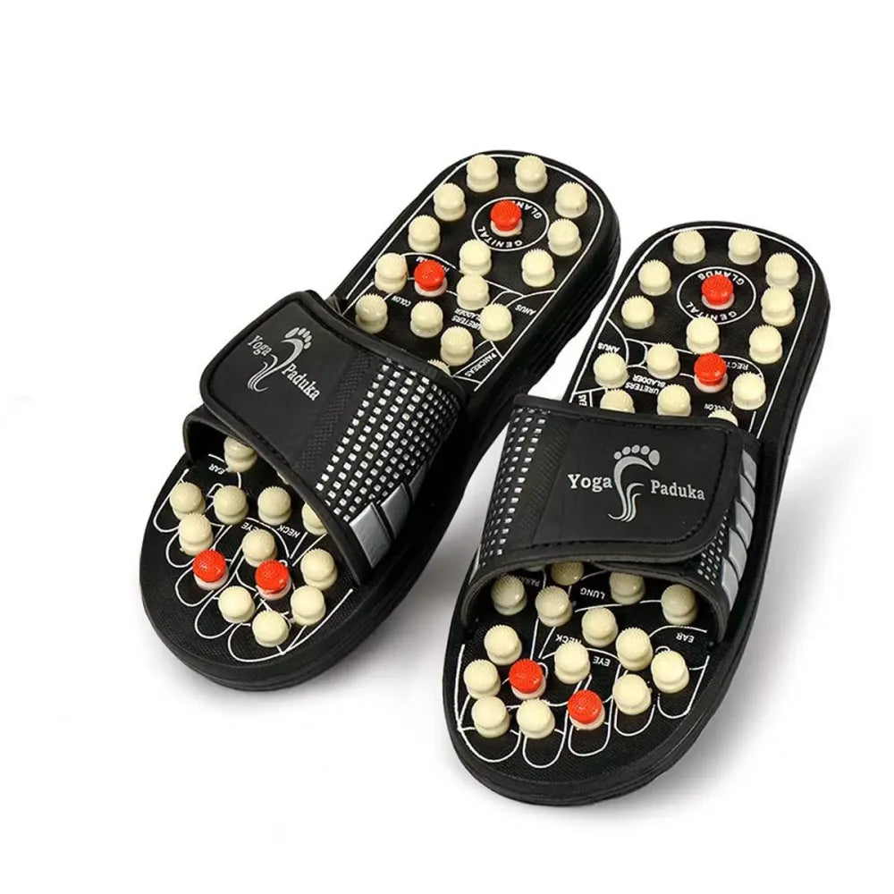Magnetic acupressure slippers