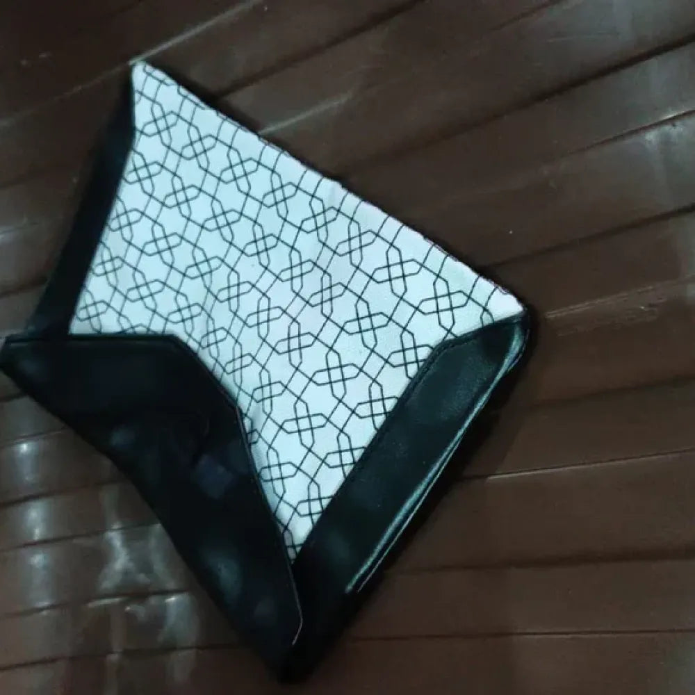 Magnetic lock multipurpose pouch - office