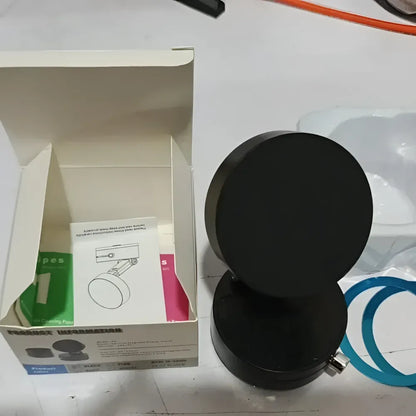 Magnetic phone car mount