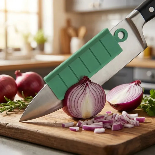 Magnetic silicone veg cutter – pack of 2