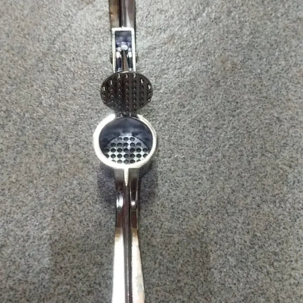 Manual aluminum garlic crusher & ginger mincer