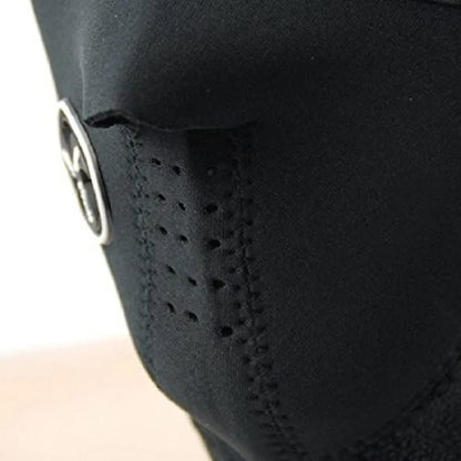 Black neoprene face mask.