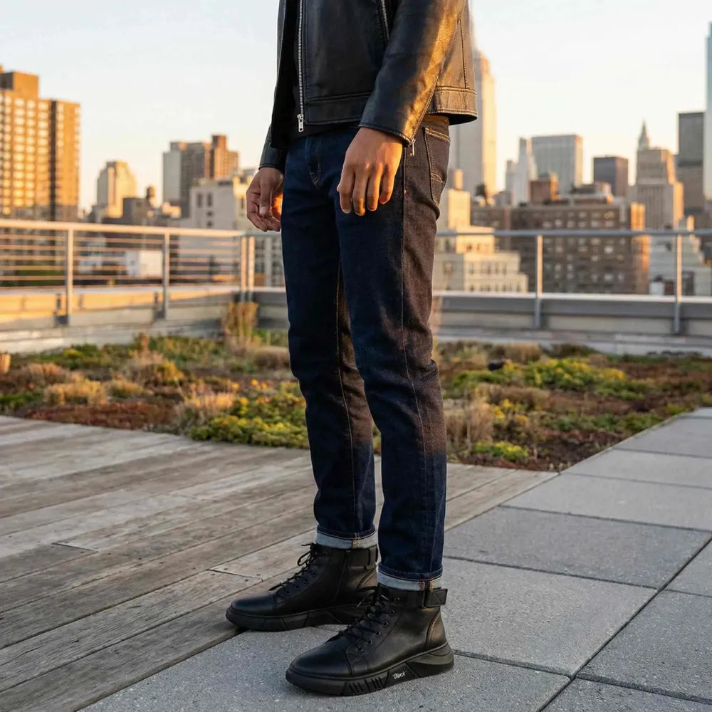 Men’s black casual boots