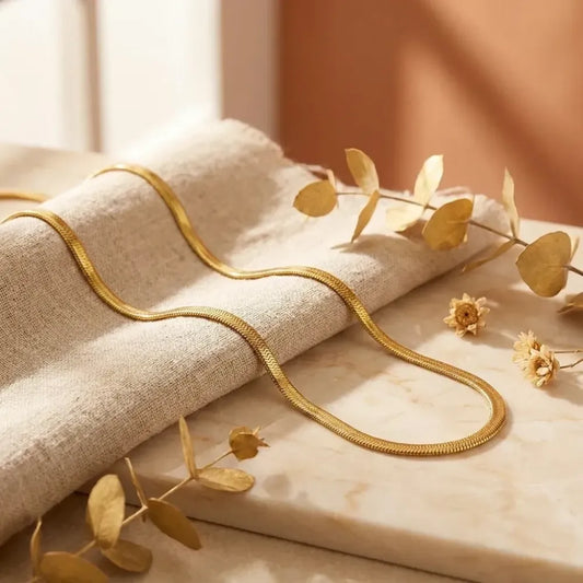 Men’s golden snake chain