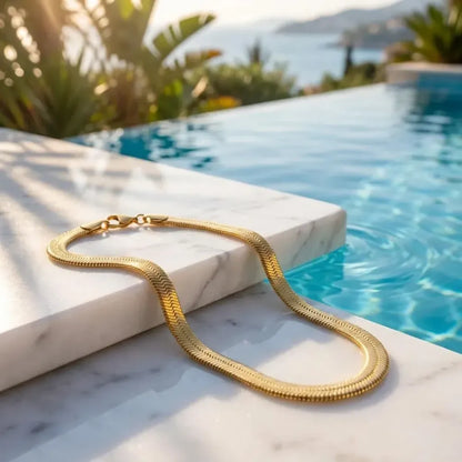 Men’s golden snake chain