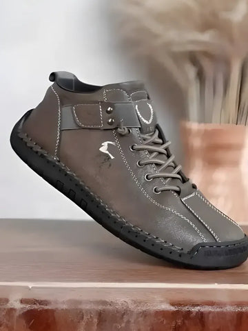 Men’s High Top Hiking Shoes