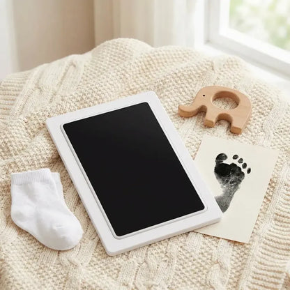 Mess-free baby footprint kit