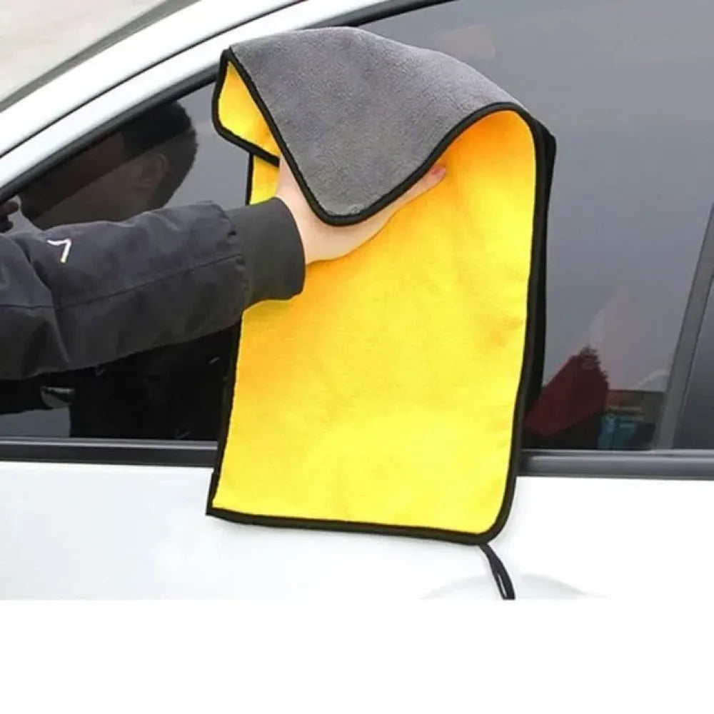 Microfibre car cleaning cloths – pack of 2 (yellow)