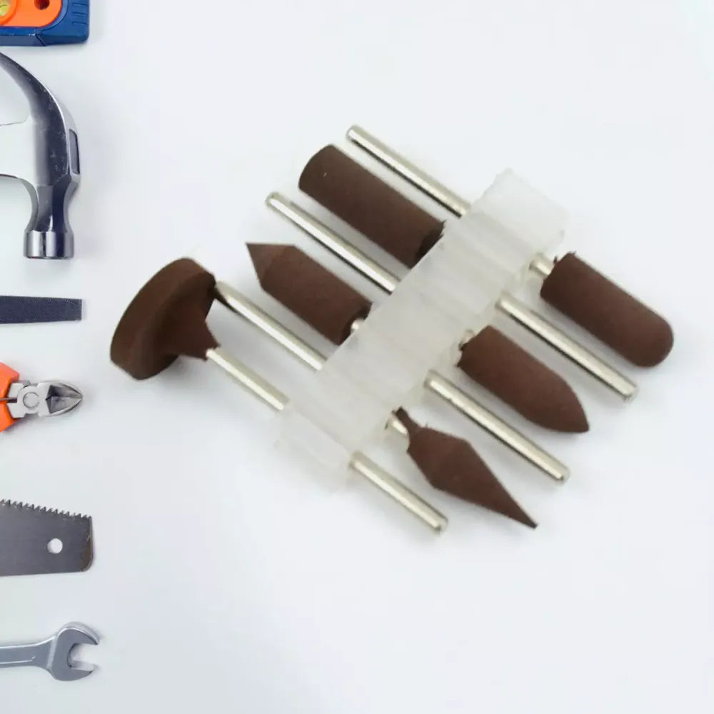 Mounted grinding stone set