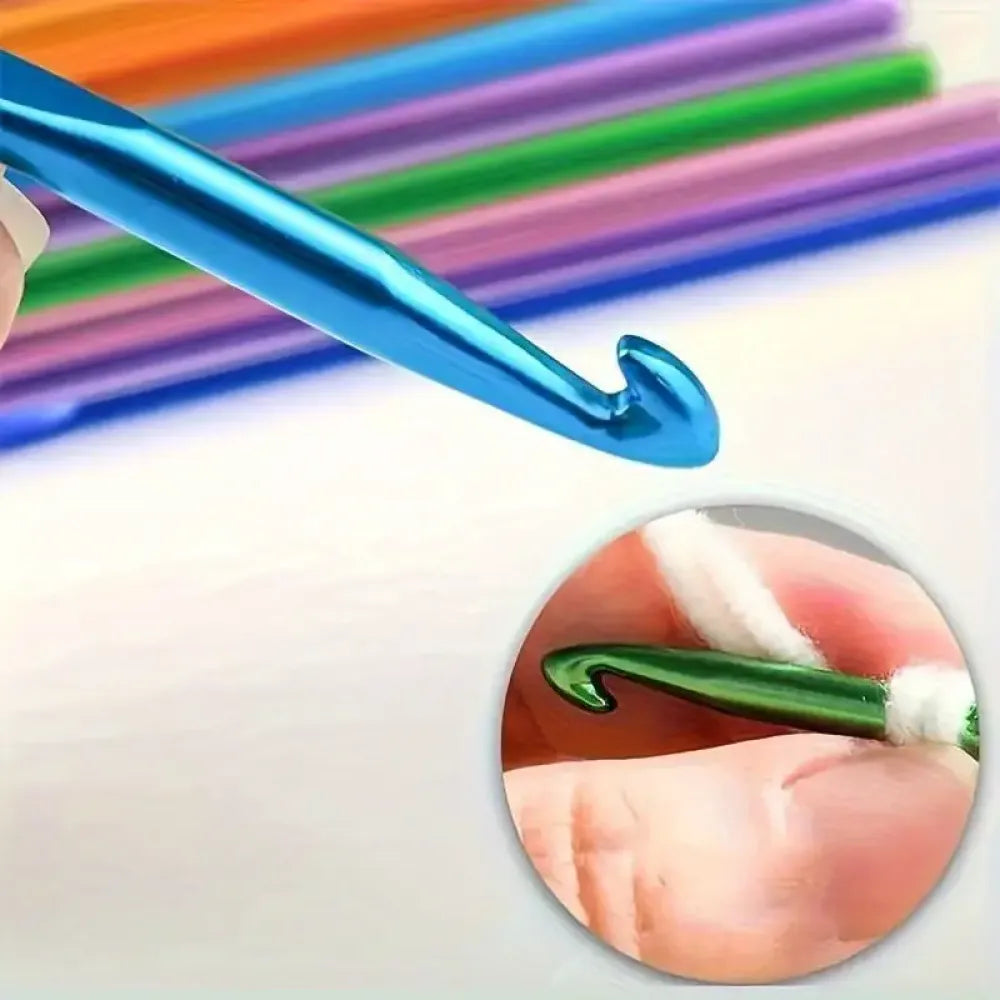 Multicolor aluminum knitting needles
