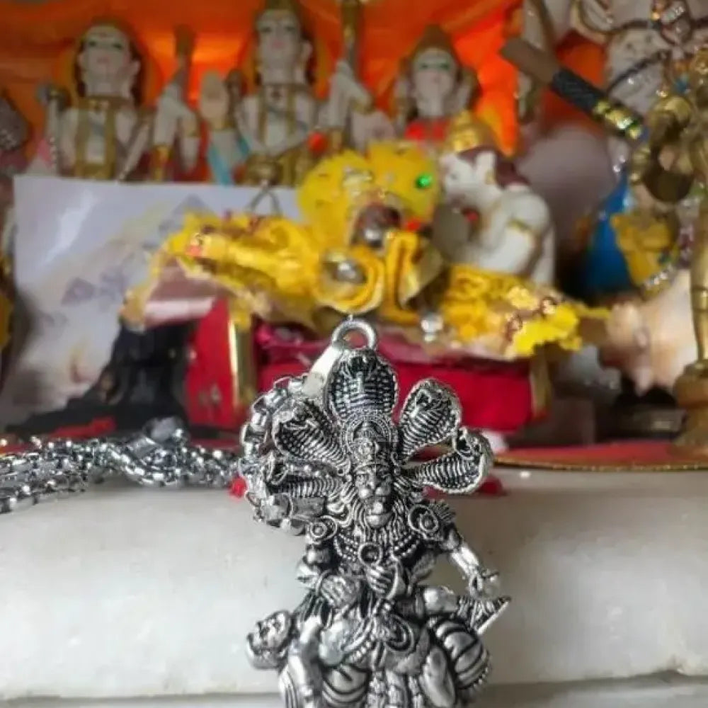 Narsimha pendant chain - potential heroes