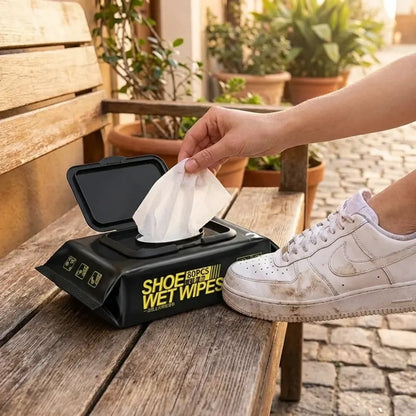 Natural sneaker cleaner wipes
