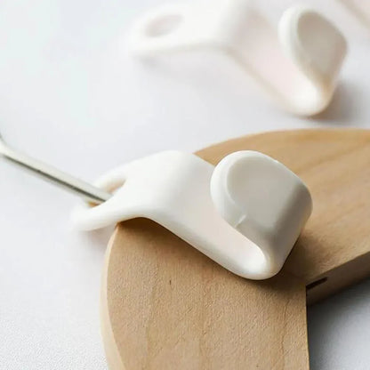 Non-slip clothes hangers - home improvement