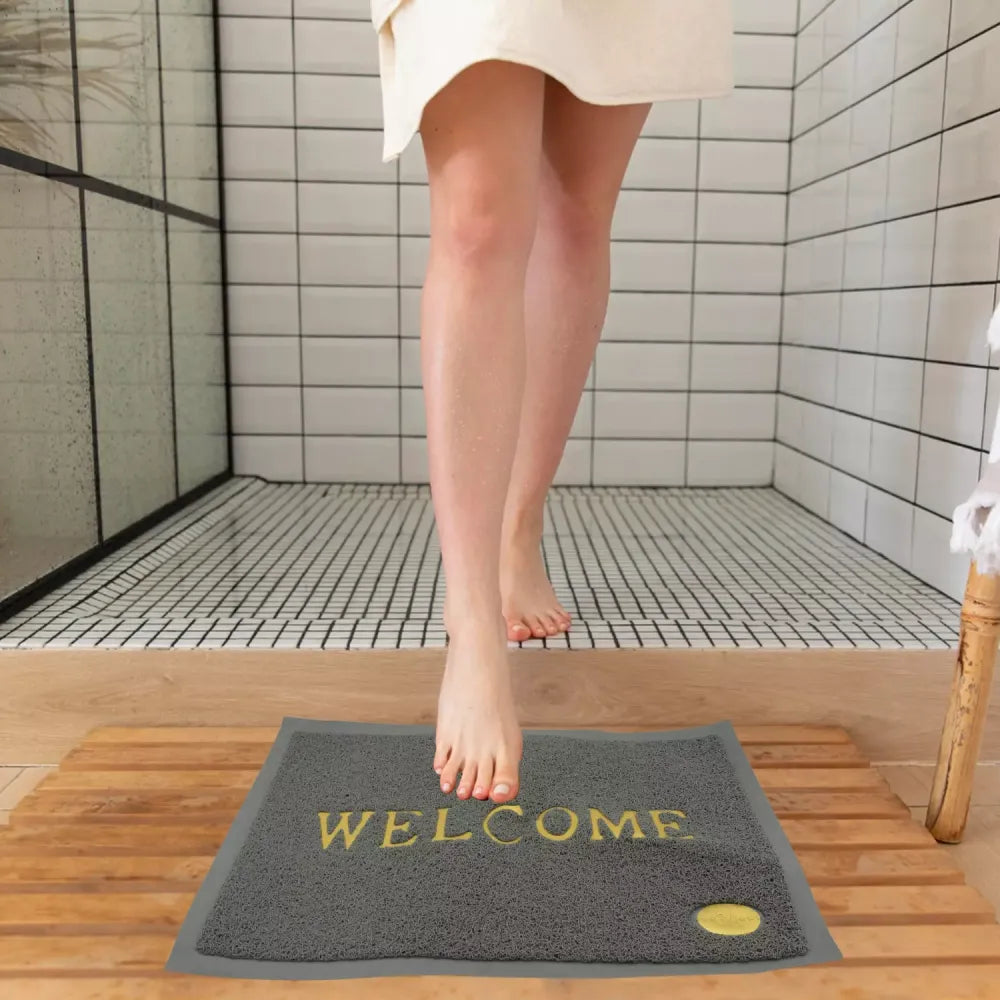 Non-slip welcome doormat