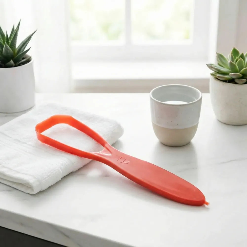 Plastic tongue cleaner scraper - health care