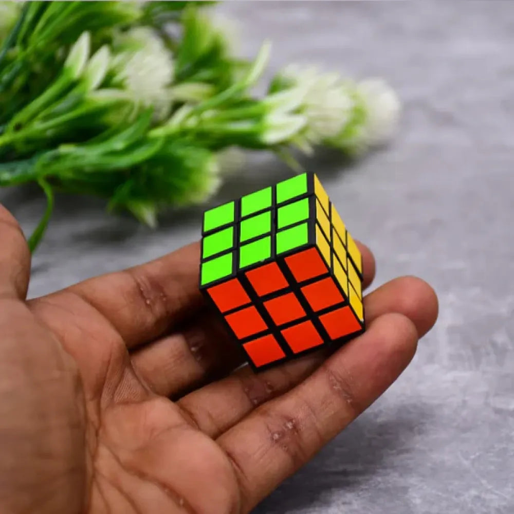 Pocket-sized magic cube